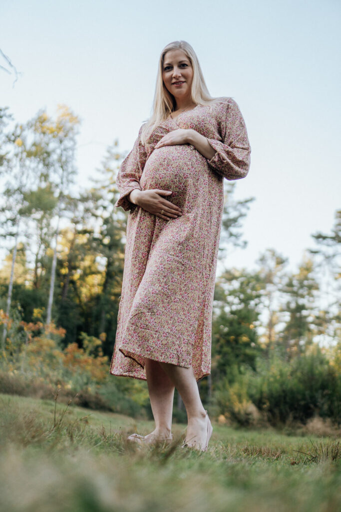 Fotografin-Judith-Babybauch-Buchholz-Brunsberg- Babybauchfotoshooting Schwangerschaftsshooting Babybauch Schwanger
